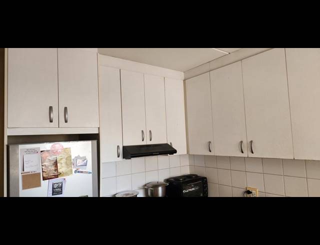 2 BEDROOM APARTMENT FOR SALE IN GOODWOOD CENTRAL